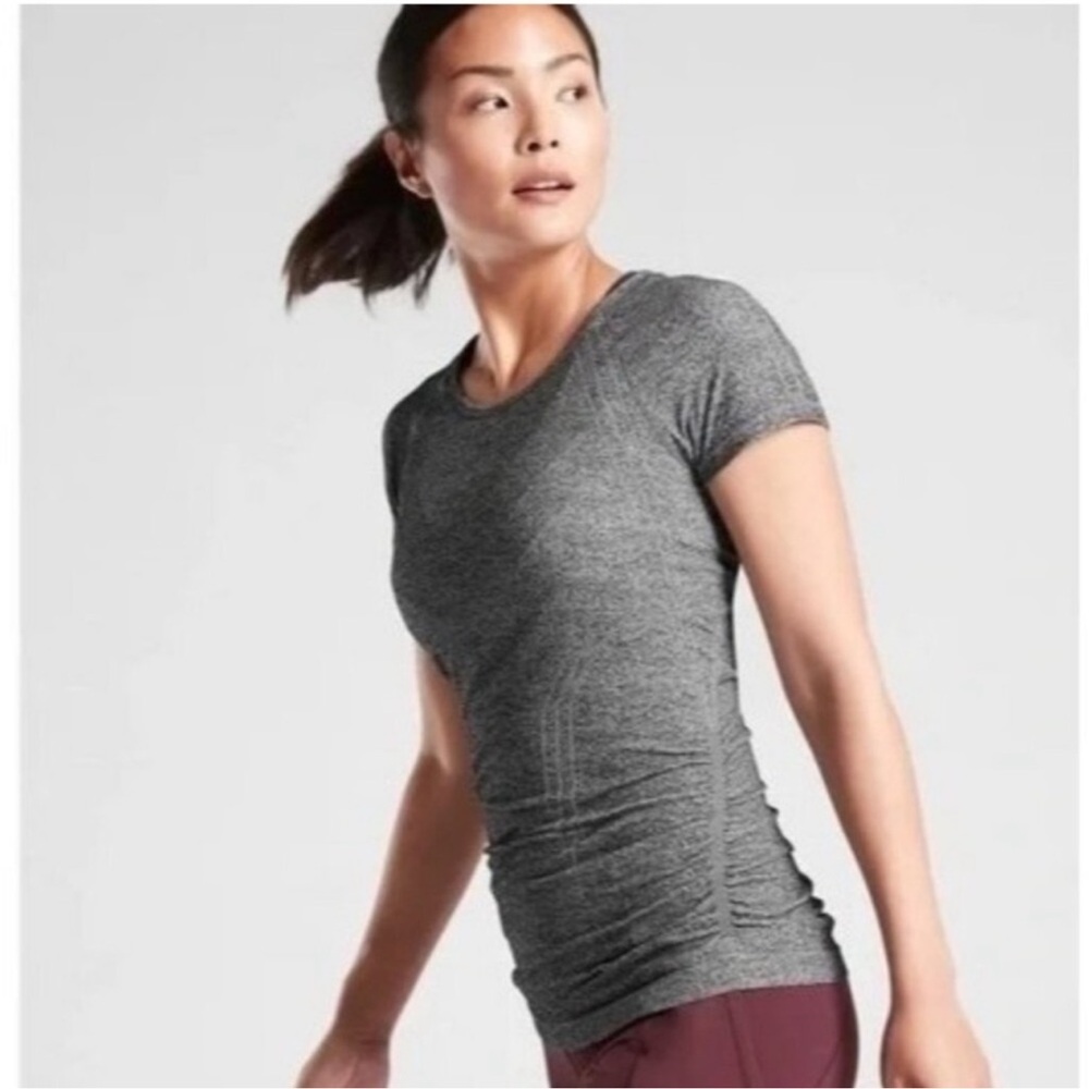 Athleta Fastest Track Sweat Wicking Activewear Tee Shirt Heather Black Gray S